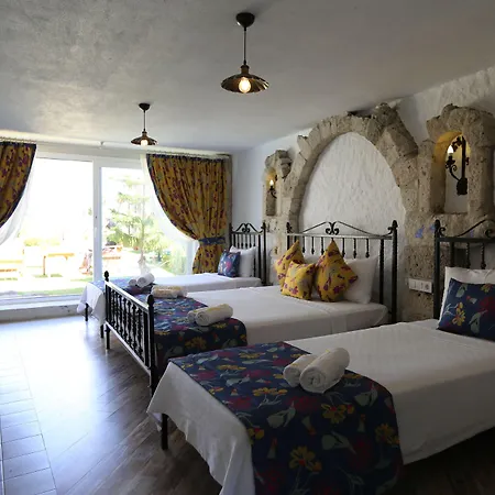 Ruezgar Guelue Hotell