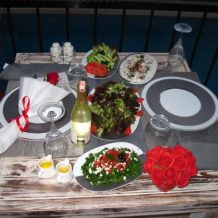 Hotell Ruezgar Guelue 2*