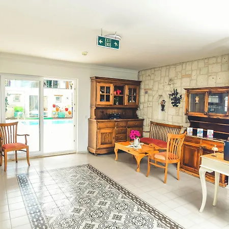 Ruezgar Guelue Hotell