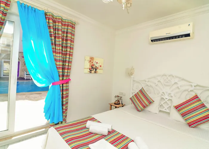 Szálloda Ruezgar Guelue