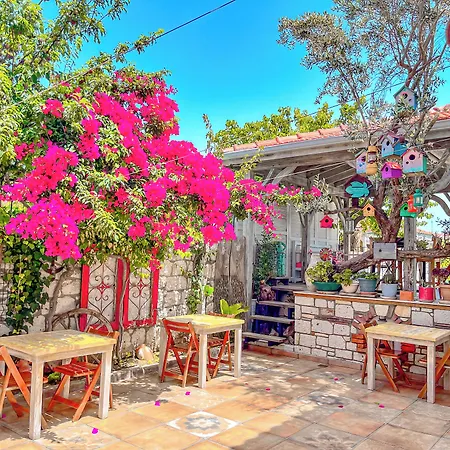 Ruezgar Guelue Hotel