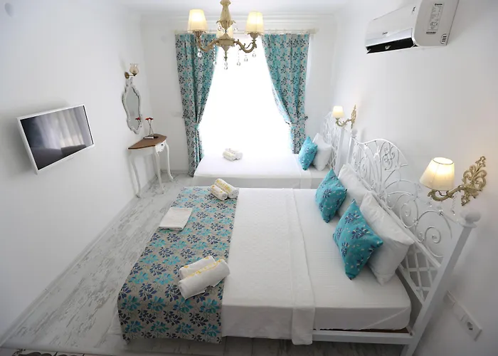 Ruezgar Guelue Otel Alaçatı