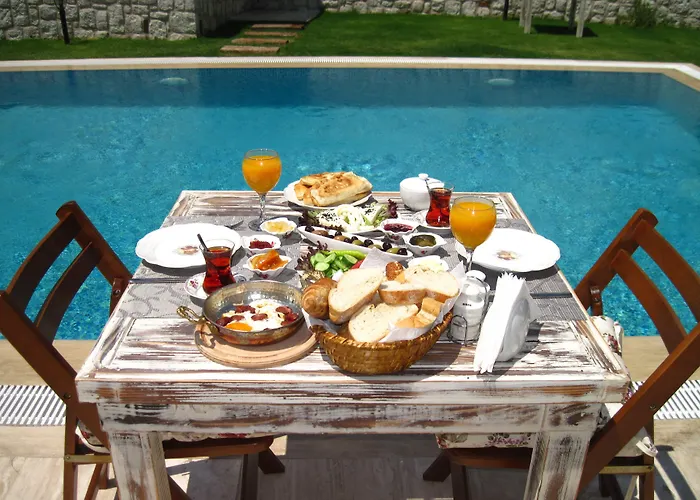 Ruezgar Guelue Otel Alaçatı